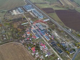 Vânzare spaţiu industrial