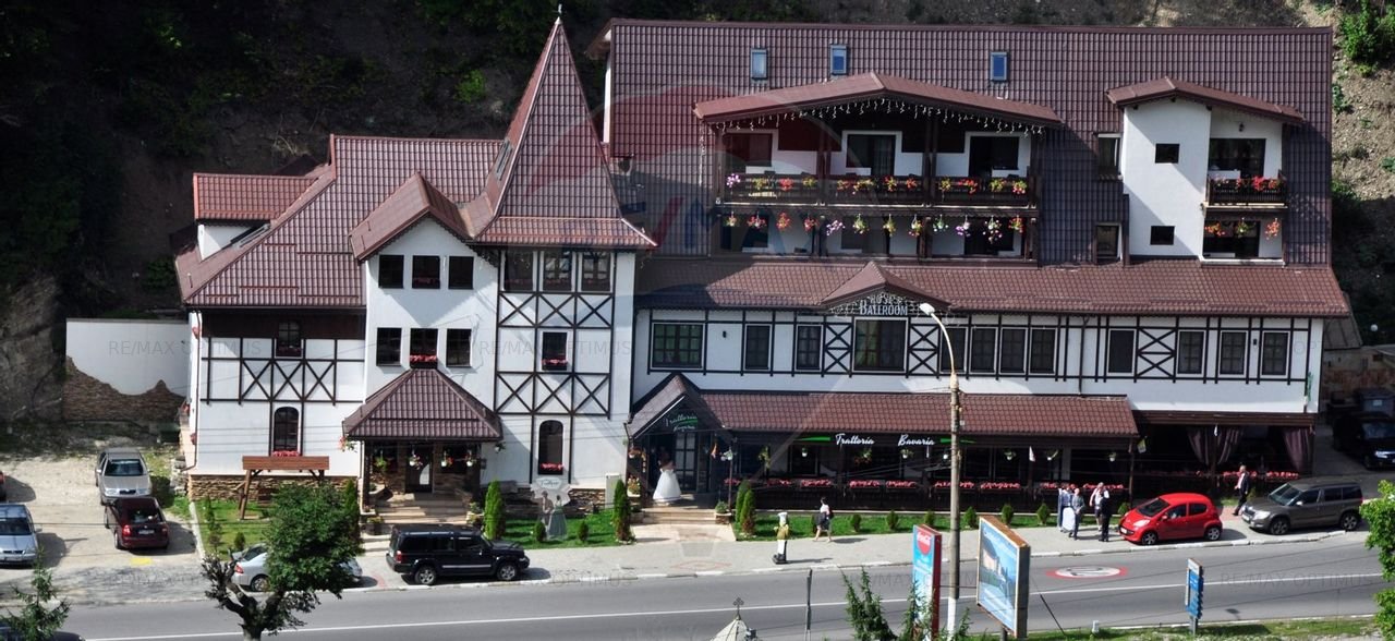 Hotel Busteni cu restaurant si salon evenimente