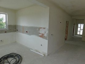 Casa de vânzare 3 camere, în Timisoara, zona Exterior Est