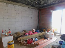 Casa de vânzare 3 camere, în Timişoara, zona Exterior Est