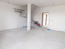 Casa de vânzare 4 camere, în Timişoara, zona Calea Urseni