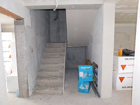 Casa de vânzare 4 camere, în Timişoara, zona Calea Urseni