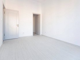 Apartament de vânzare 3 camere, în Iaşi, zona Central