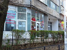 Vânzare spaţiu comercial