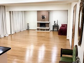 Apartament de vânzare 4 camere, în Bucureşti, zona Băneasa