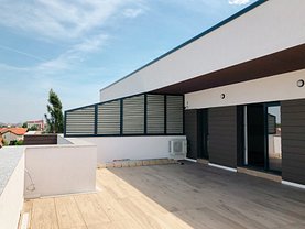 Penthouse de vânzare 4 camere, în Bucureşti, zona Pipera