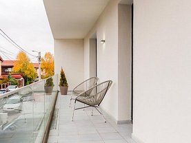 Apartament de închiriat 2 camere, în Bucureşti, zona Pipera