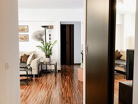 Apartament de vânzare 3 camere, în Bucuresti, zona Aviatiei