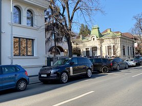 Casa de vanzare 7 camere, în Bucuresti, zona Dorobanti