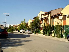 Apartament de vânzare 3 camere, în Bucureşti, zona Băneasa