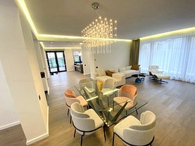 Casa de închiriat 7 camere, în Voluntari, zona Central