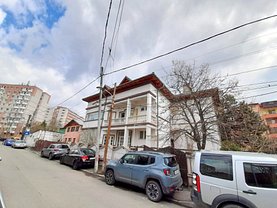 Vânzare spaţiu comercial