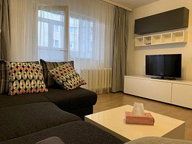 Apartament de vânzare 2 camere, în Bucureşti, zona Sebastian