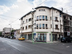 Vânzare spaţiu comercial