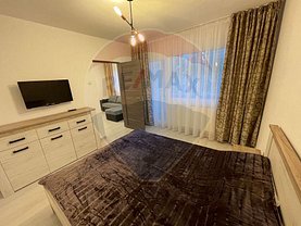 Apartament de închiriat 3 camere, în Bacau, zona Central
