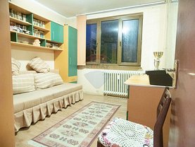 Apartament de vânzare 4 camere, în Bucureşti, zona 1 Decembrie 1918