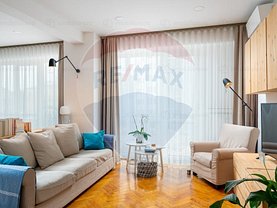 Apartament de vânzare 3 camere, în Bucureşti, zona Universitate