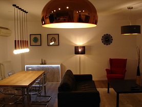 Apartament de vânzare 4 camere, în Bucureşti, zona Ştefan cel Mare