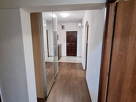 Apartament de închiriat 3 camere, în Bucuresti, zona Militari