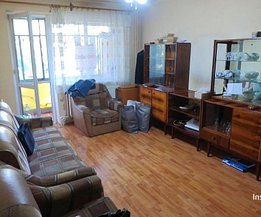Apartament de vânzare 3 camere, în Brăila, zona Calea Galaţi