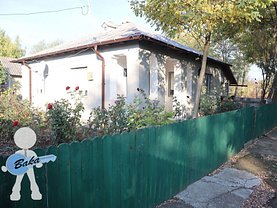 Casa de vânzare 3 camere, în Traian