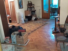 Apartament de vânzare 5 camere, în Bucureşti, zona Universitate