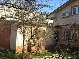 Casa de vânzare 6 camere, în Bucureşti, zona Berceni