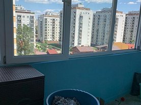 Apartament de închiriat 3 camere, în Bucureşti, zona Bucur Obor