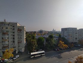 Apartament de închiriat 3 camere, în Bucureşti, zona Central
