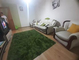Apartament de vânzare 2 camere, în Bucureşti, zona Berceni