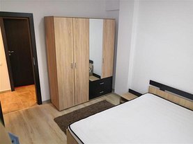 Apartament de vânzare 2 camere, în Bucureşti, zona Păcii
