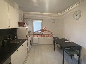 Apartament de închiriat 3 camere, în Sibiu, zona Vasile Aaron