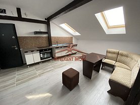 Apartament de închiriat 3 camere, în Şelimbăr, zona Mihai Viteazul