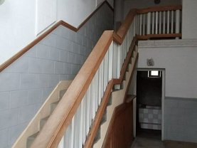 Casa de vânzare 4 camere, în Bârsău