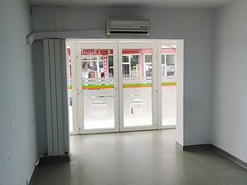 Vânzare spaţiu comercial