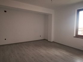 Apartament de vânzare 2 camere, în Voluntari, zona Central
