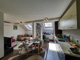 Apartament de vânzare 4 camere, în Cluj-Napoca, zona Zorilor