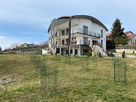 Casa de vânzare 7 camere, în Cluj-Napoca, zona Dâmbul Rotund