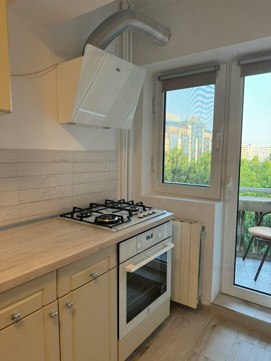 BULEVARDUL UNIRII-NERVA TRAIAN- APARTAMENT 2 CAMERE DECOMNDAT