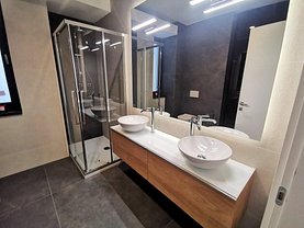 Apartament de vânzare 4 camere, în Bucureşti, zona Iancu Nicolae