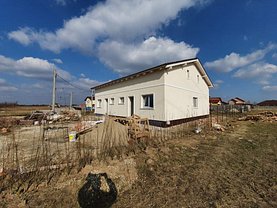 Casa de vânzare 3 camere, în Moşniţa Nouă