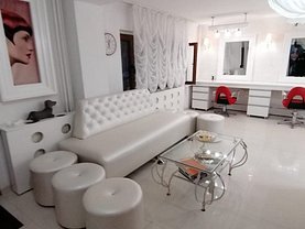 Vânzare spaţiu comercial