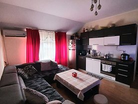 Apartament de vânzare 2 camere în Oradea, Nufarul