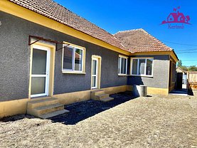Casa de vânzare 4 camere, în Sântandrei