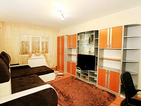 Apartament de vânzare 3 camere, în Oradea, zona Decebal