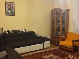 Apartament de vânzare 4 camere, în Oradea, zona Calea Aradului