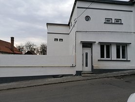 Închiriere spatiu comercial