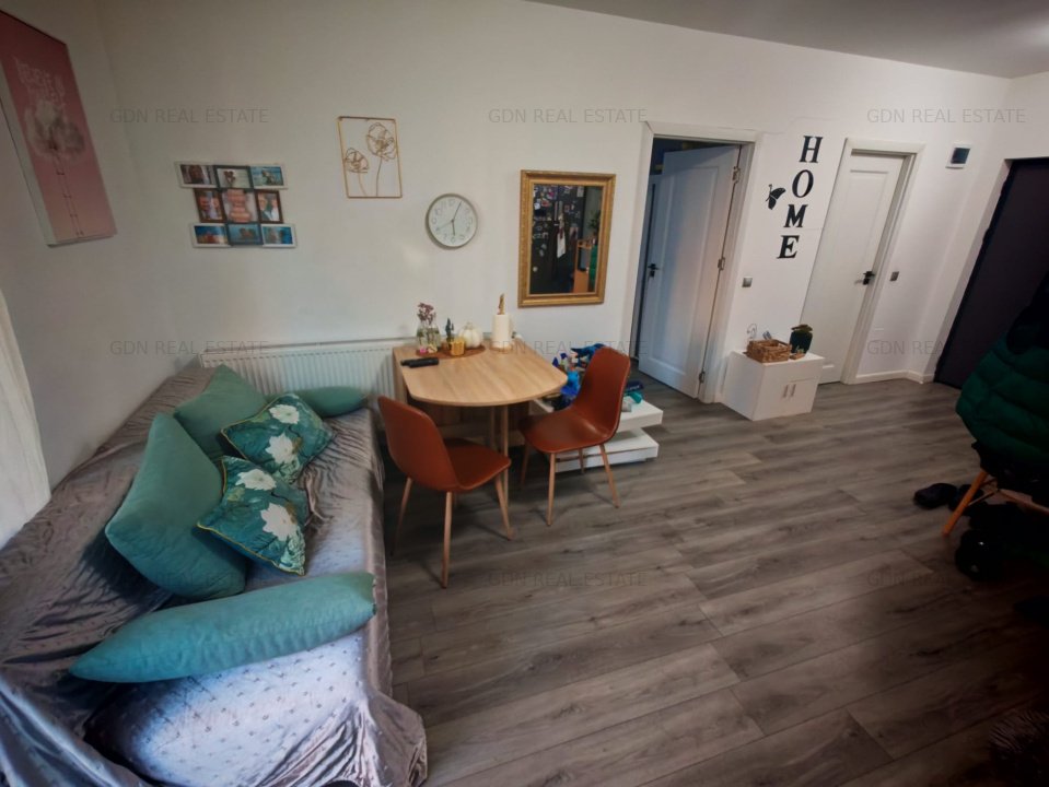 Ocazie! Vanzare apart. 2 cam, 45 mp. + garaj, 109000 eur, Valea Chintaului