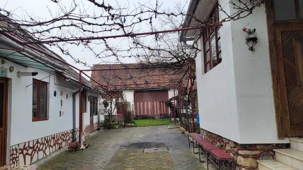 Casa individuala, | 2109 mp teren |, localitatea Rusi, judetul Sibiu