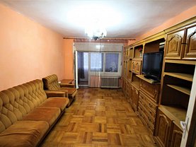 Apartament de vânzare 2 camere, în Arad, zona Aurel Vlaicu